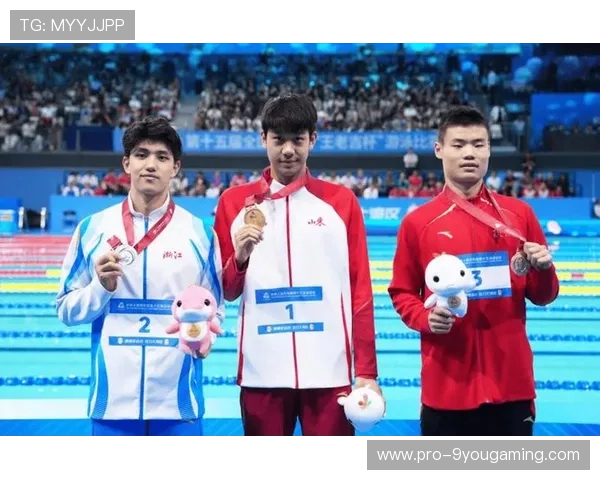 中国游泳队豪夺五金 ，外媒：不可思议